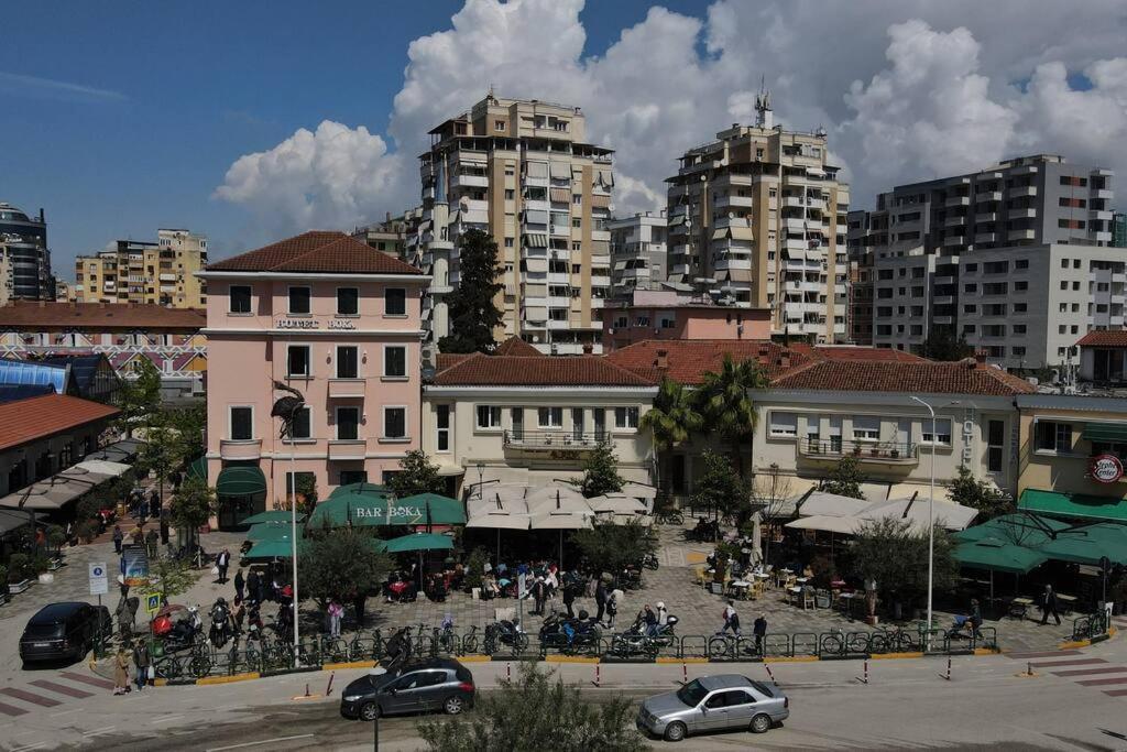 Central Apartment Tirana Bagian luar foto